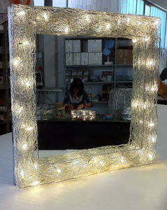 wall-mounted mirror 1