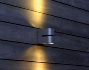 contemporary wall light