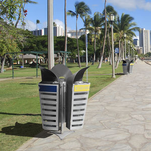 public trash can