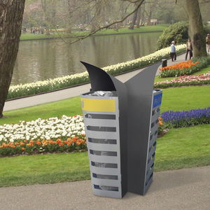 public trash can