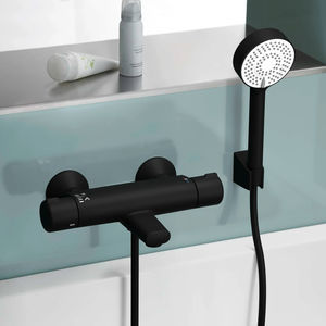 double-handle bathtub mixer tap 1