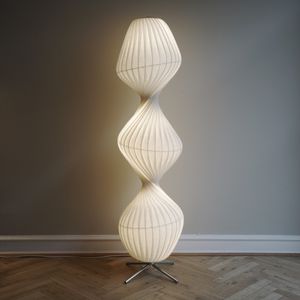 floor-standing lamp