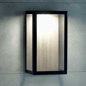 contemporary wall light 1