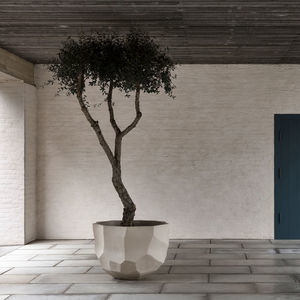 terracotta planter 1