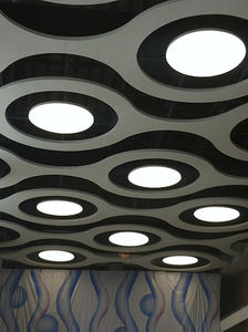 recessed ceiling light fixture