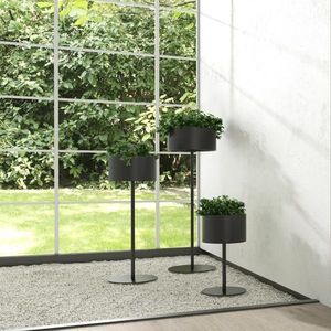 aluminum planter