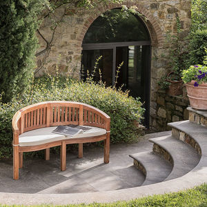 traditional garden bench 1