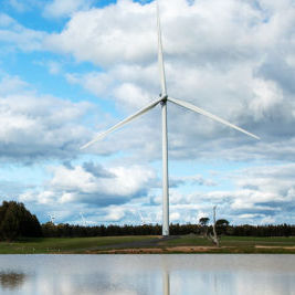 horizontal-axis wind turbine