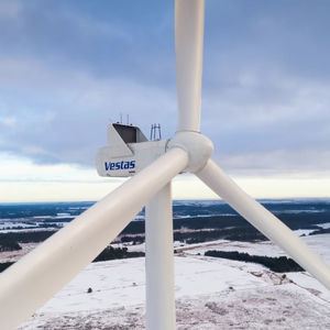 horizontal-axis wind turbine