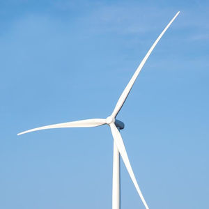 horizontal-axis wind turbine