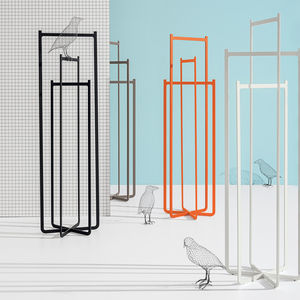 free-standing coat hanger rack