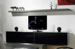 shelf speaker