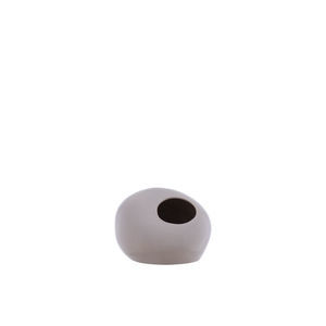 contemporary vase 1