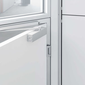 swing door self-closing mechanism 1