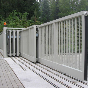 sliding gate