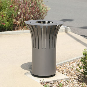 public trash can