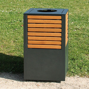 public trash can