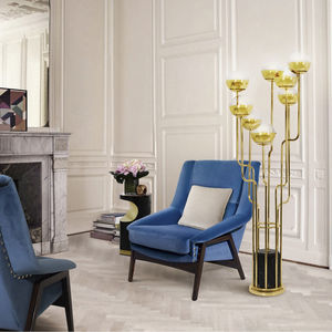 floor-standing lamp