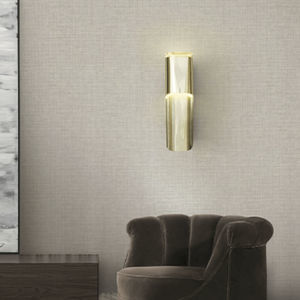 contemporary wall light