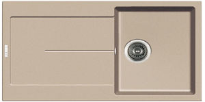 single-bowl kitchen sink