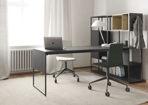 free-standing desk 1