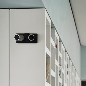 wall-mounted speaker 1