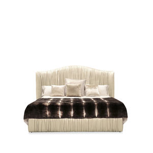king size bed / queen size / traditional / upholstered