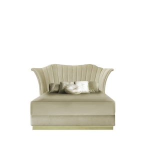 king size bed 1