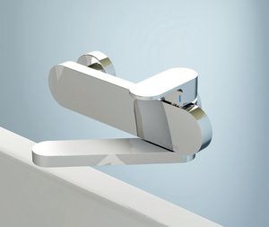 bathtub mixer tap 1
