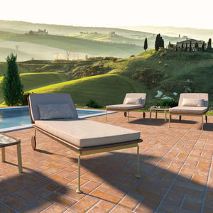 contemporary sun lounger