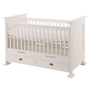 traditional baby bed