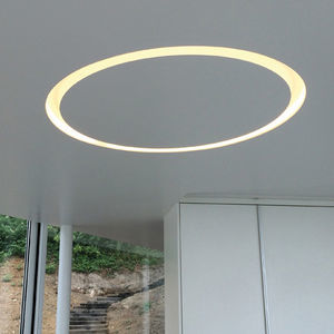 recessed ceiling light fixture