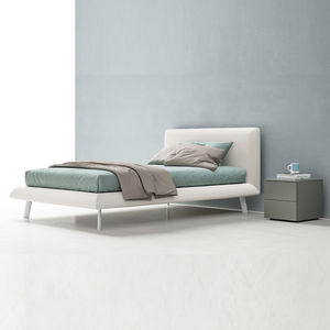 single bed