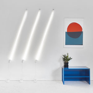contemporary wall light