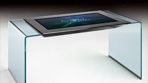 indoor interactive kiosk / with touchscreen
