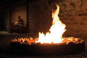 wood-burning fire pit 1