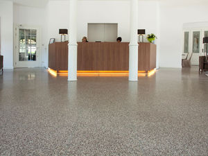 gravel tile