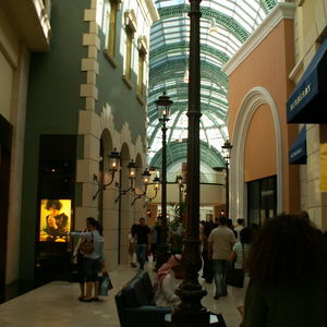 urban lamppost / traditional / cast iron / LED