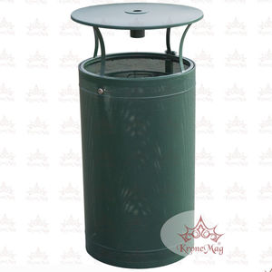 public trash can 1
