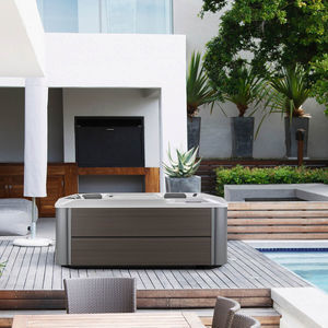above-ground hot tub