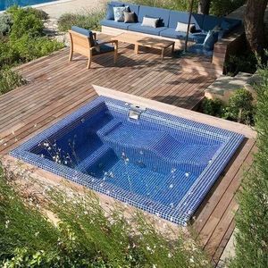 built-in hot tub 1