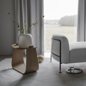 contemporary stool / oak