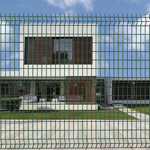 welded mesh fence