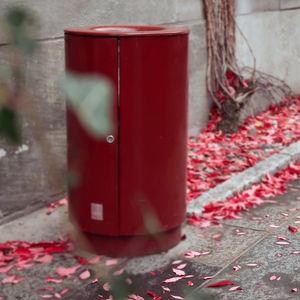galvanised steel trash can 1