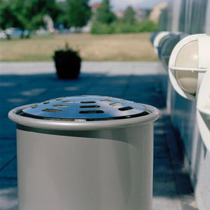 pedestal ashtray 1