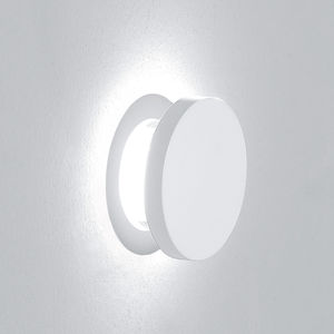 wall-mounted spotlight