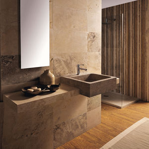 wall-mounted washbasin