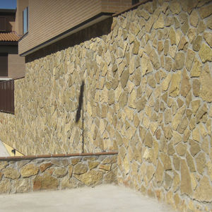 limestone wall cladding / exterior / textured / decorative