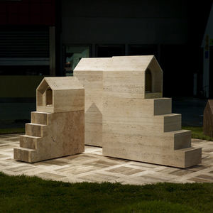 travertine cat niche