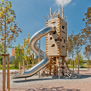 curved slide